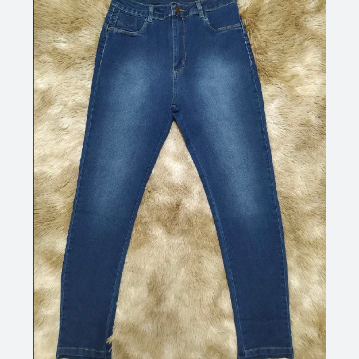 straight-leg-jeans